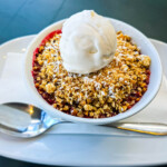 Fruit crumble dessert